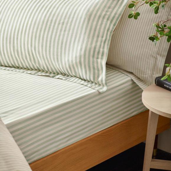 Yard Hebden Eucalyptus Fitted Sheet super king size fitted sheet 180/200 x 32cm eucalyptus