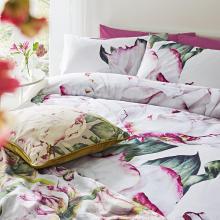 Voyage Maison Parcevall Peony Fuchsia Bedlinen 