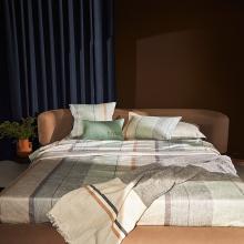 Boss Home Stripe Linea Throw  