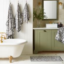 William Morris At Home Sunflower Bath Mat Iron