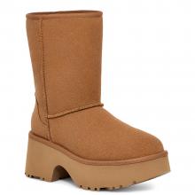 UGG W Classic Short New Heights Chestnut