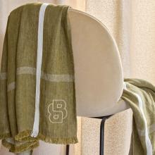 Boss Home Jadeite Throw  