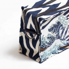 Souleway The Wave Toiletry Bag