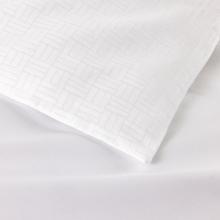 Boss Home Lattice Milk Pillowcase