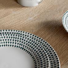 Nkuku Juniper Drop Plates - Cream & Juniper 