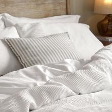 Yard Hebden Relaxed Waffle Duvet Set Chalk