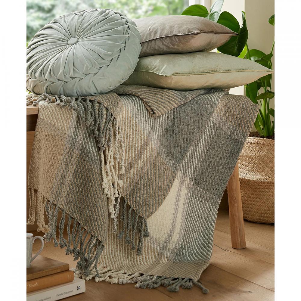 Laura Ashley Dylan Throw スチール Laura Ashley Dylan Steel Throw | Seymour's Home