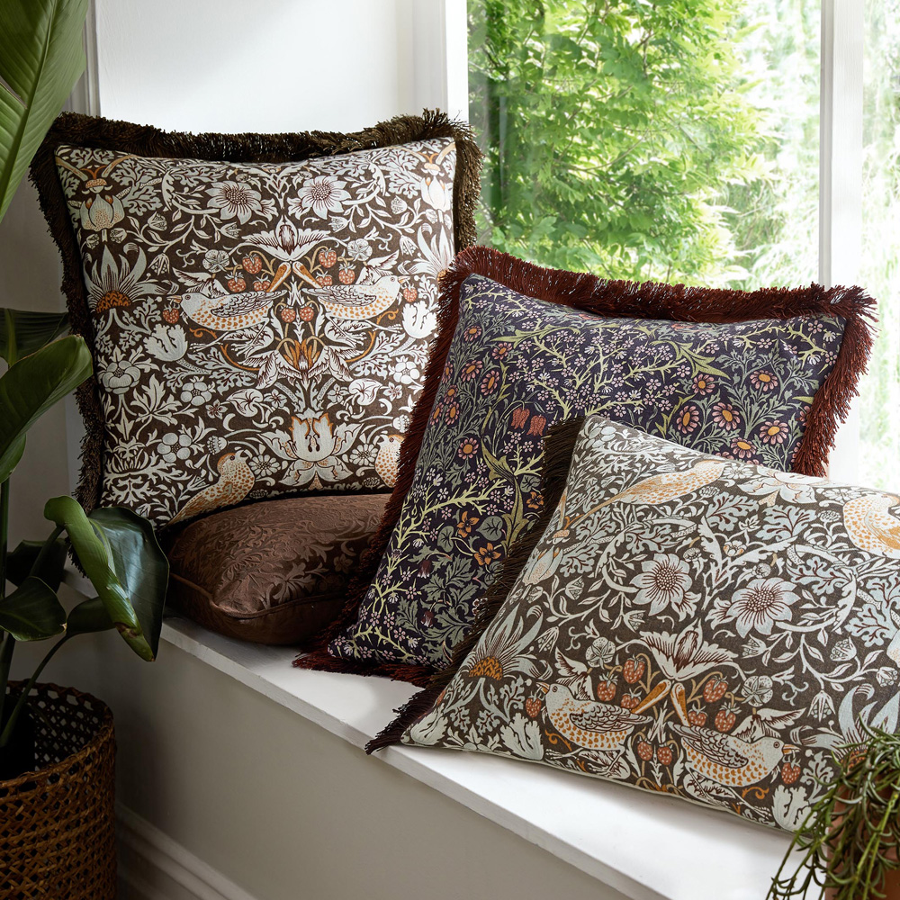 William Morris At Home Strawberry Seymour's Home