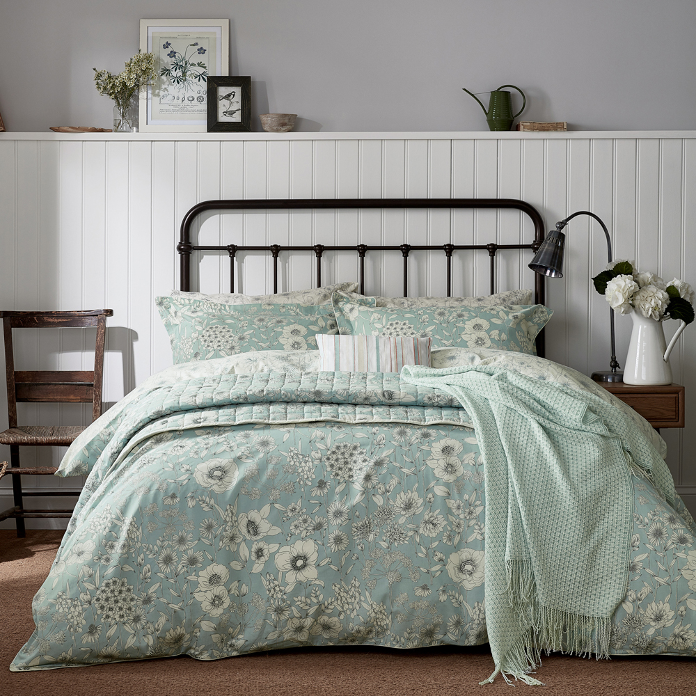 Sanderson Maelee Seaflower In Co Ordinated Duvet Covers At
