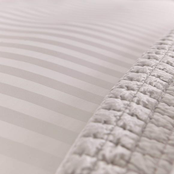 Laura Ashley Shalford Cream Duvet Set