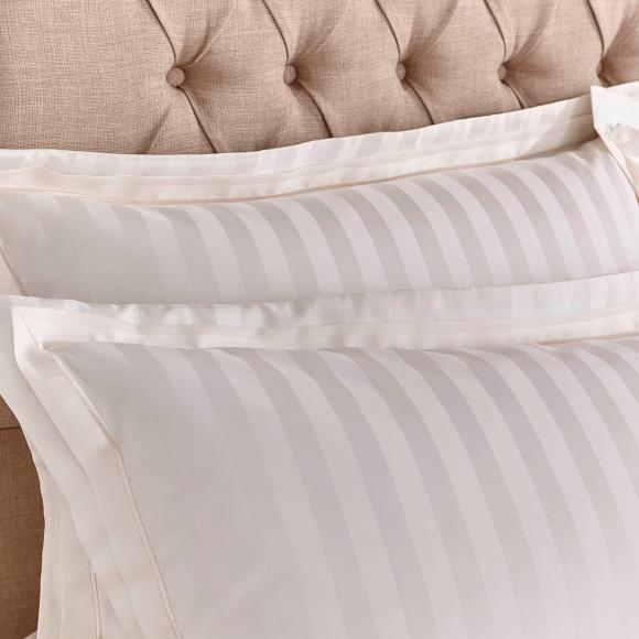Laura Ashley Shalford Cream Duvet Set