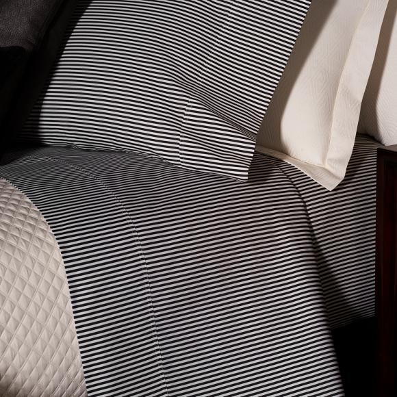 Ralph Lauren Shirting Pillowcases Black / White