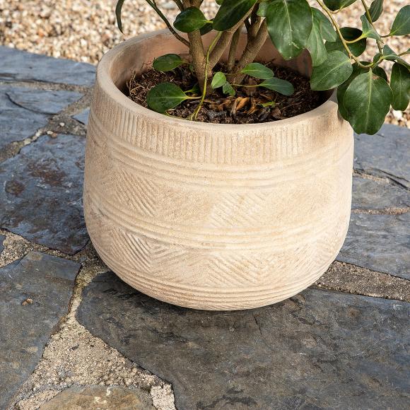 Nkuku Zadie Etched, Neutral Ceramic Planter