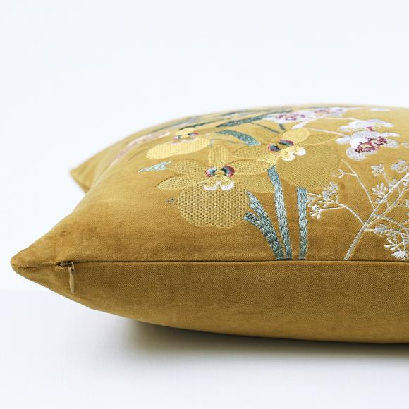 Royal Botanic Gardens,  Kew Dillenia Mustard Cushion