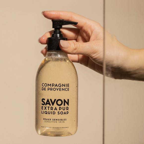 Compagnie De Provence Sensitive Skin Liquid Soap 495ml