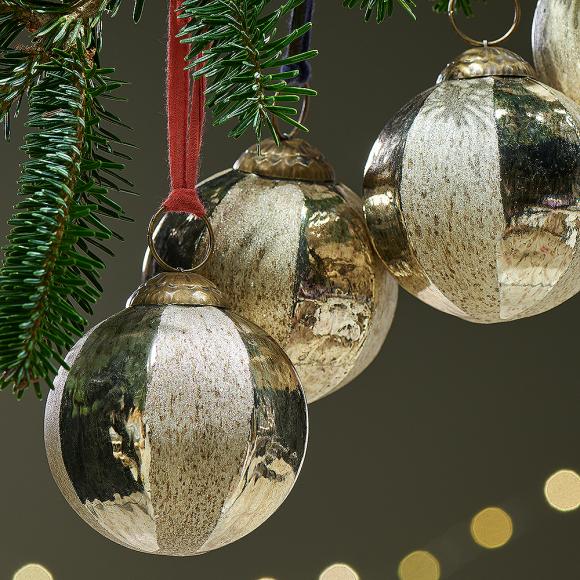Nkuku Zuri Baubles - Gold - Set of 4 