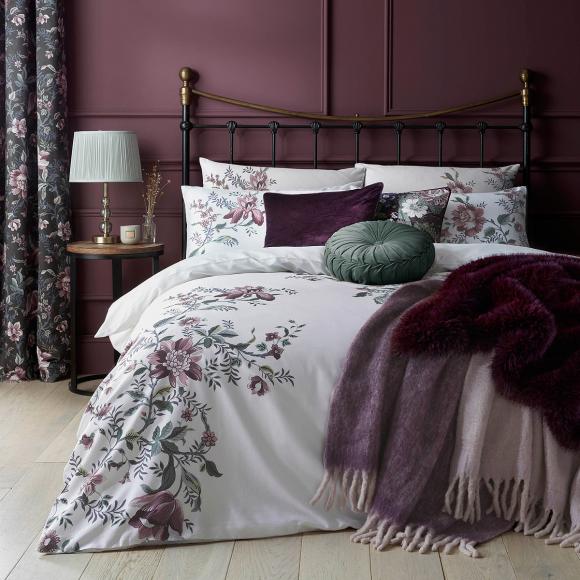 Laura Ashley Bronwen Blackberry Purple Throw