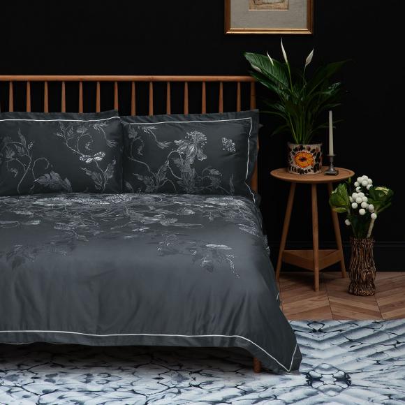 Timorous Beasties Tendril Spill Navy