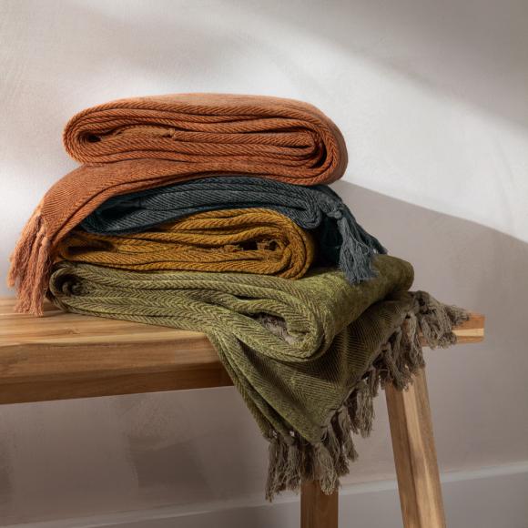 Yard Harri Throw Honey