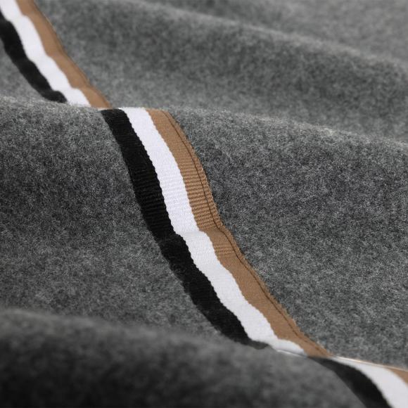 Boss Home B Linea Fleece Throw Magnet