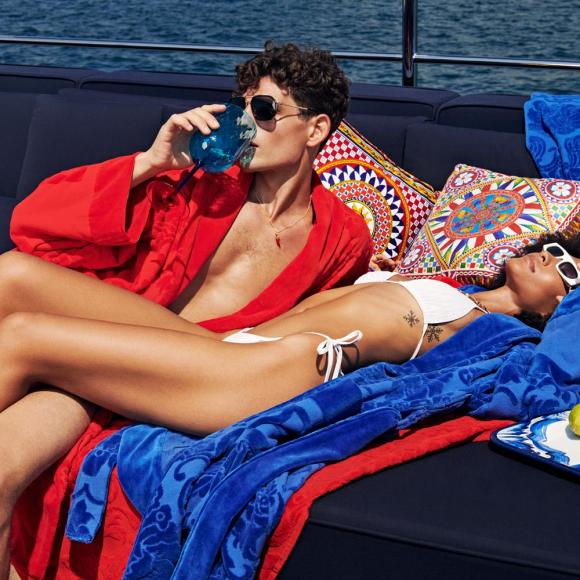 Dolce & Gabbana Casa Crosswise Jacquard Beach Towel Red