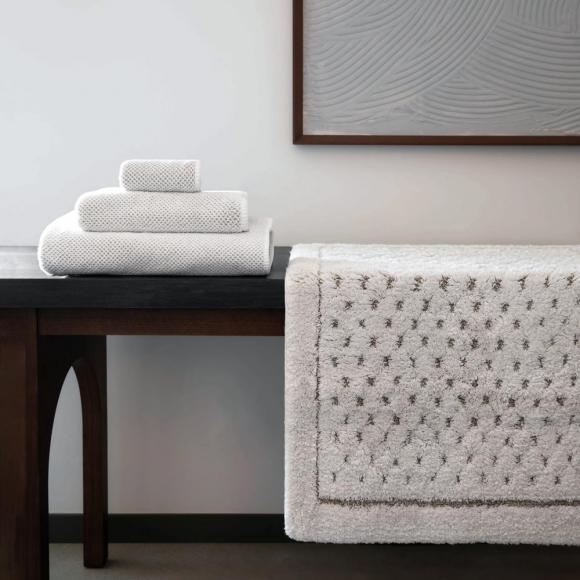 Graccioza Linen Waffle Bath Rug