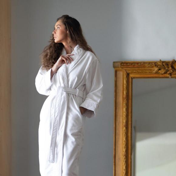 Graccioza Grand Egoist Shawl Collar Bath Robe