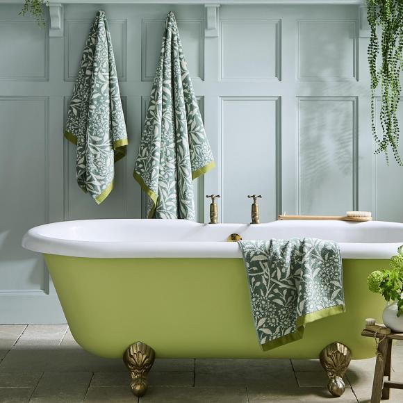 William Morris At Home Michaelmas Daisy Towel Sage