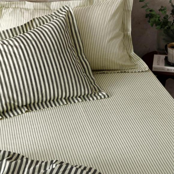 Yard Hebden Black Narrow Stripe Fitted Sheet