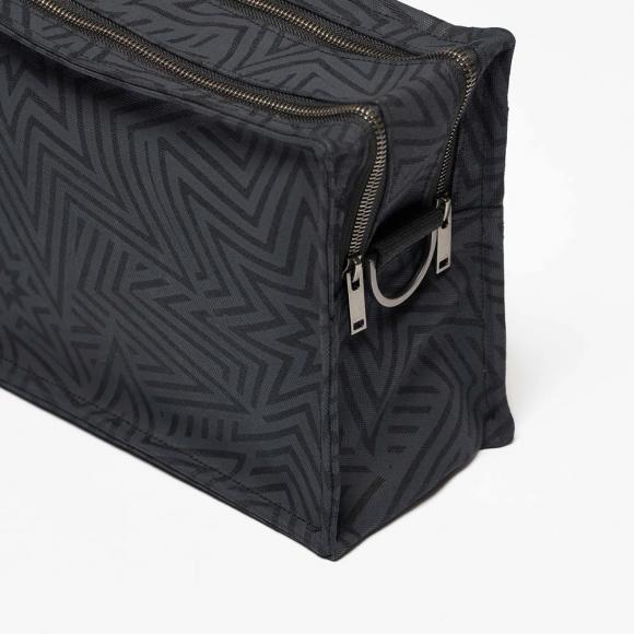 Souleway Star Explosion Black Toiletry Bag