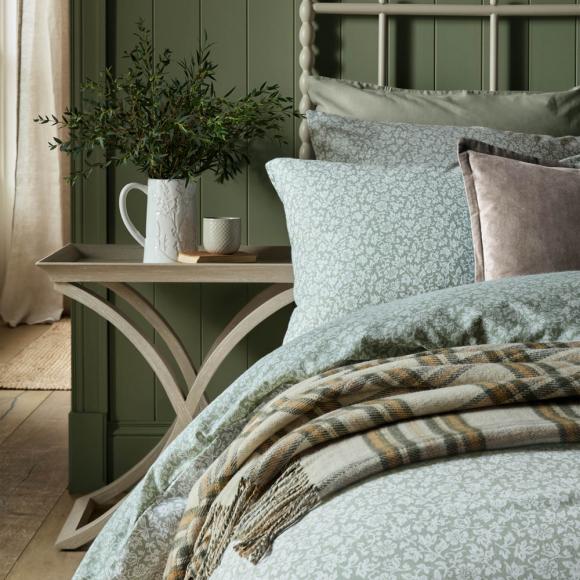 Laura Ashley Sweet Alyssum Sage Duvet  Cover Set