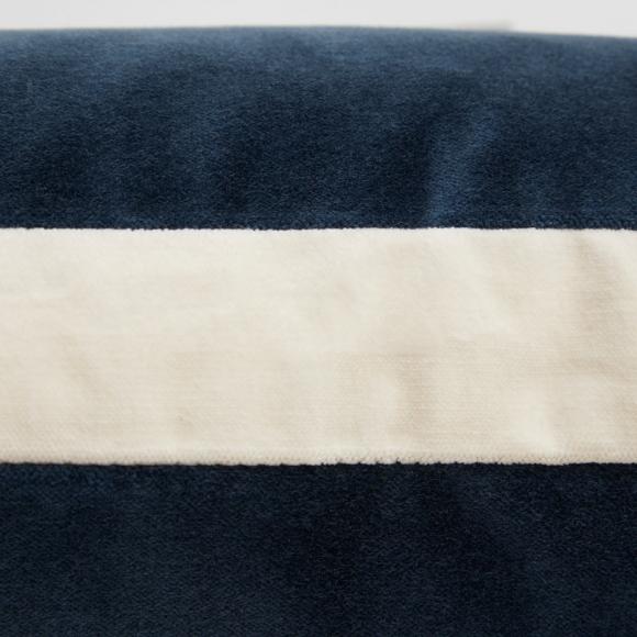 Boss Home B Velvet Cushion Cover Midnight