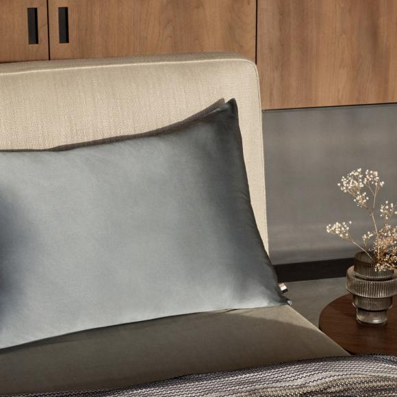 Boss Home Boss Silk Sham Dove