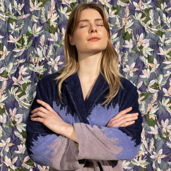 Yves Delorme Brume Ladies Tailored Collar Bathrobe