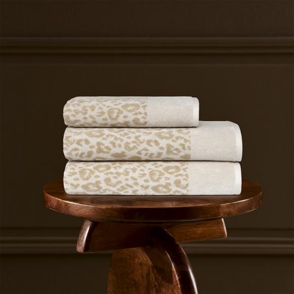 Yves Delorme Leopard Towels