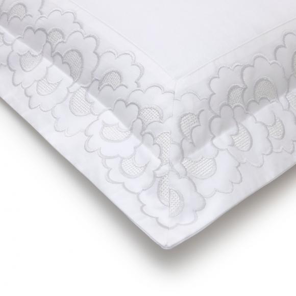 Yves Delorme Festons