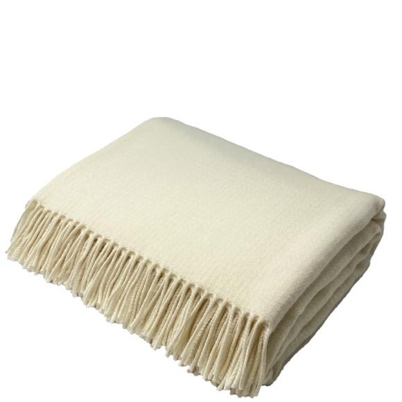 Remony XL Clova Bed Throw Snowcap