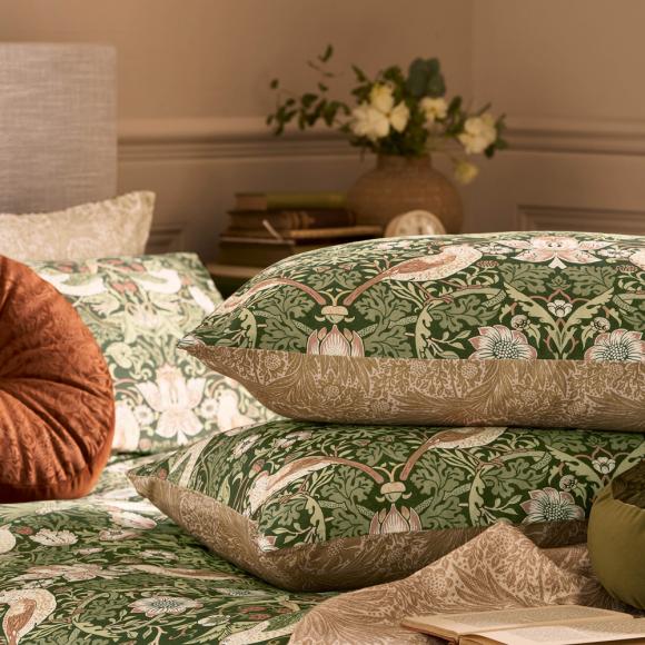 William Morris At Home Strawberry Thief Nettle