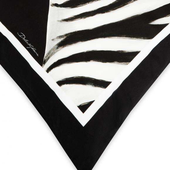 Dolce & Gabbana Casa Zebra Cushion Duchesse Medium 005