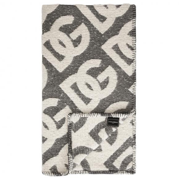 Dolce & Gabbana Casa DG Logo Jacquard Bouclé Throw 008