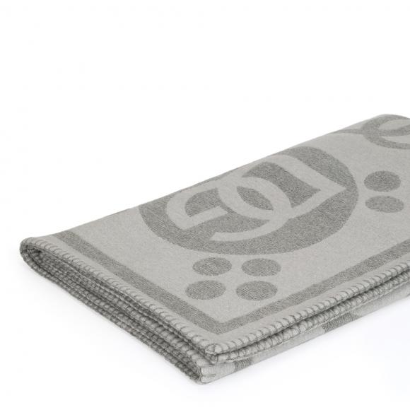 Dolce & Gabbana Casa DG Logo Jacquard Wool Throw 060