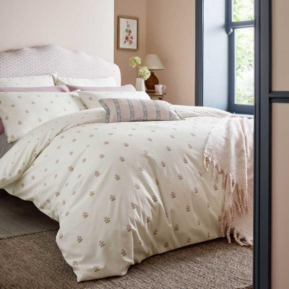 Laura Ashley Harthill Daisy Duvet Cover Set