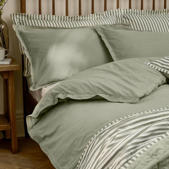 Yard Hebden Washed Cotton Duvet Set Bay Green