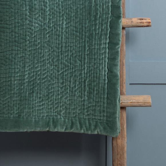 Voyage Maison Haze Seafoam Throw