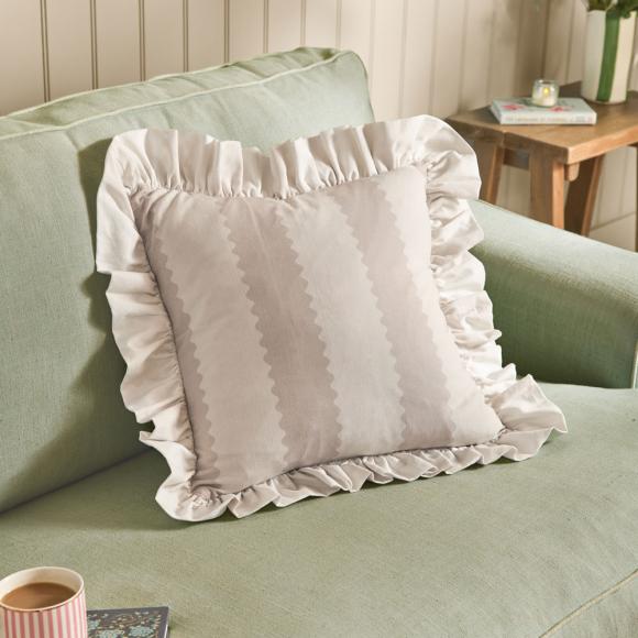 Wylder Birdie Stripe Cushion Oat / Milk