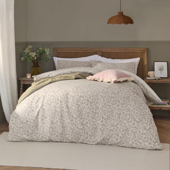 Wylder Grace Leaf Duvet Cover Set Natural 