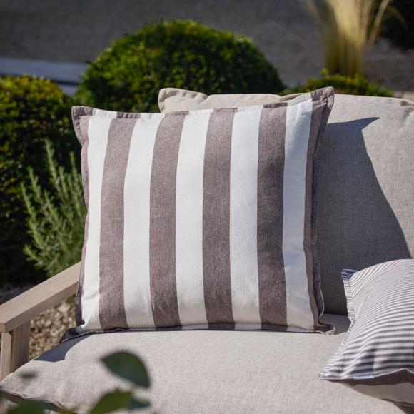 Yard Hayle Outdoor Filled Cushion Chocolate