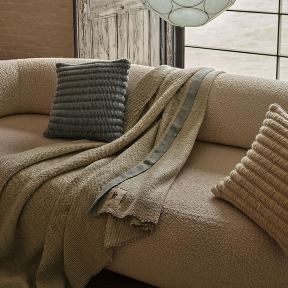 Tom Dixon Thread Throw Blue & White