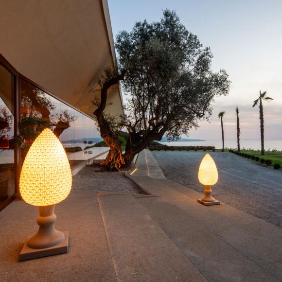 MyYour Pina Lamp