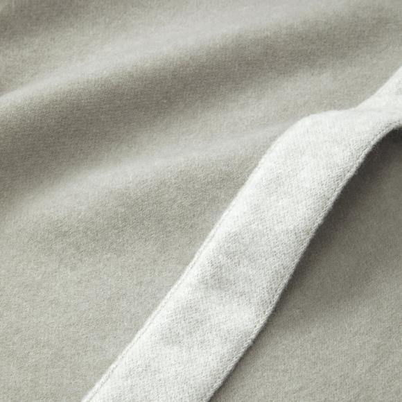 Yves Delorme Hestia Throw Kaki